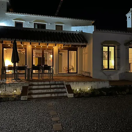 Luxury Panoramic Seaview Villa *