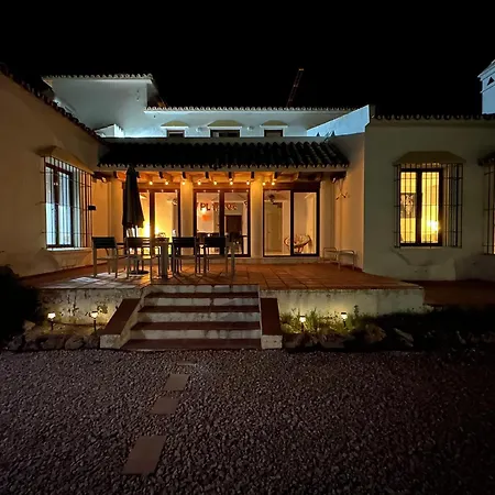 Luxury Panoramic Seaview 别墅 马尼尔瓦